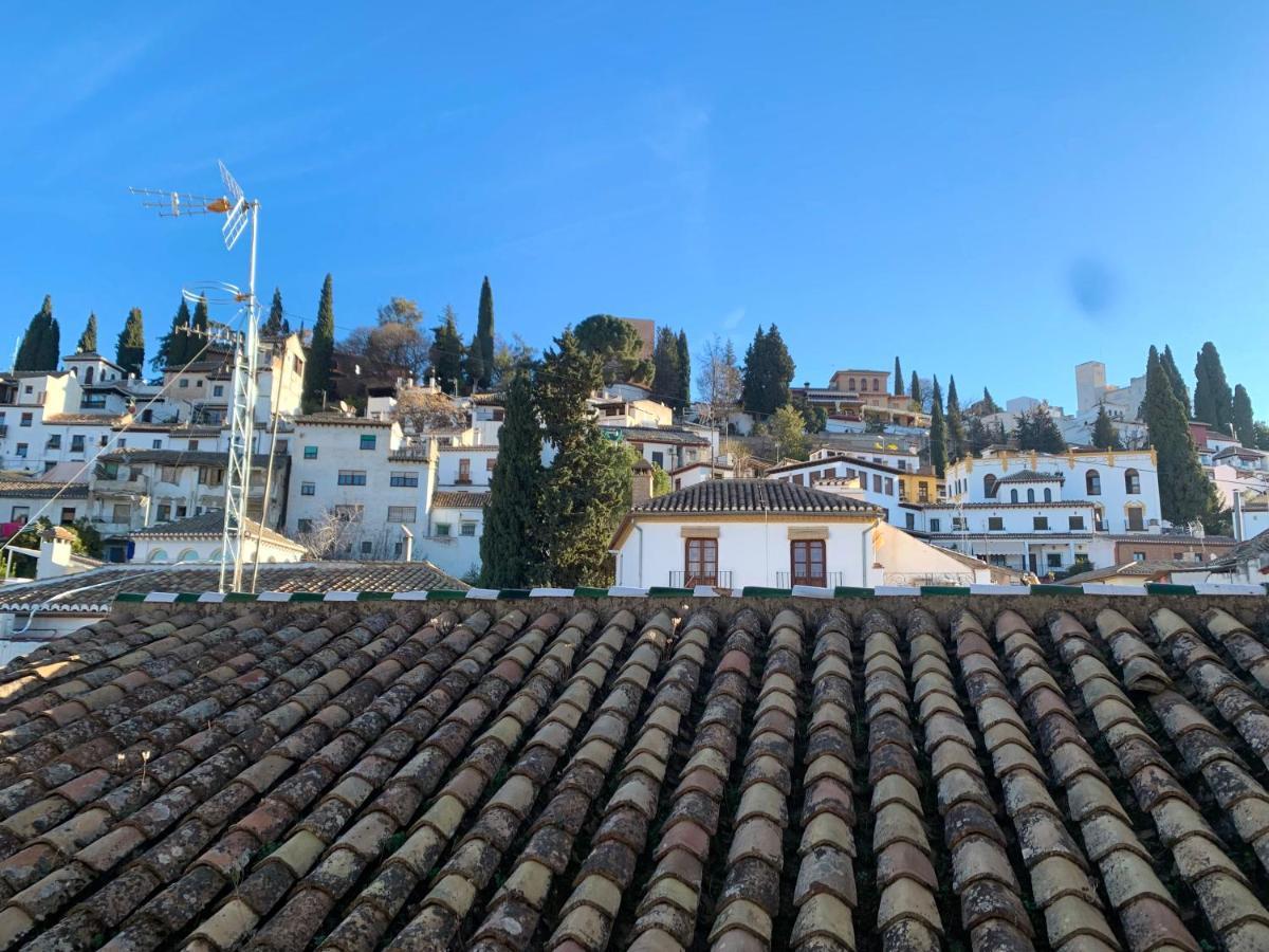 Santa Escolastica En Pleno Centro De Granada Exterior foto